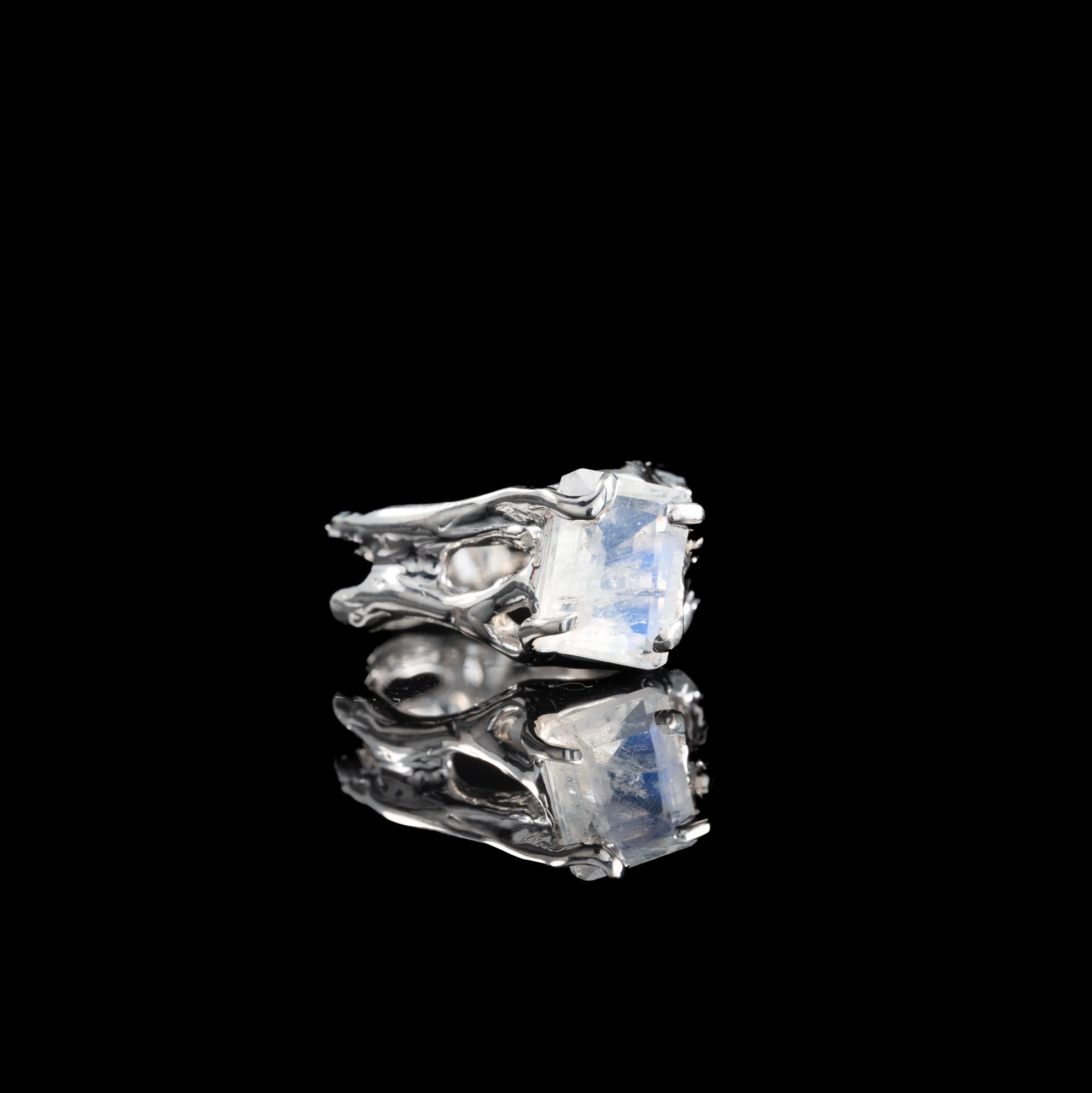 Каблучка з місячним камінням - зображення 2