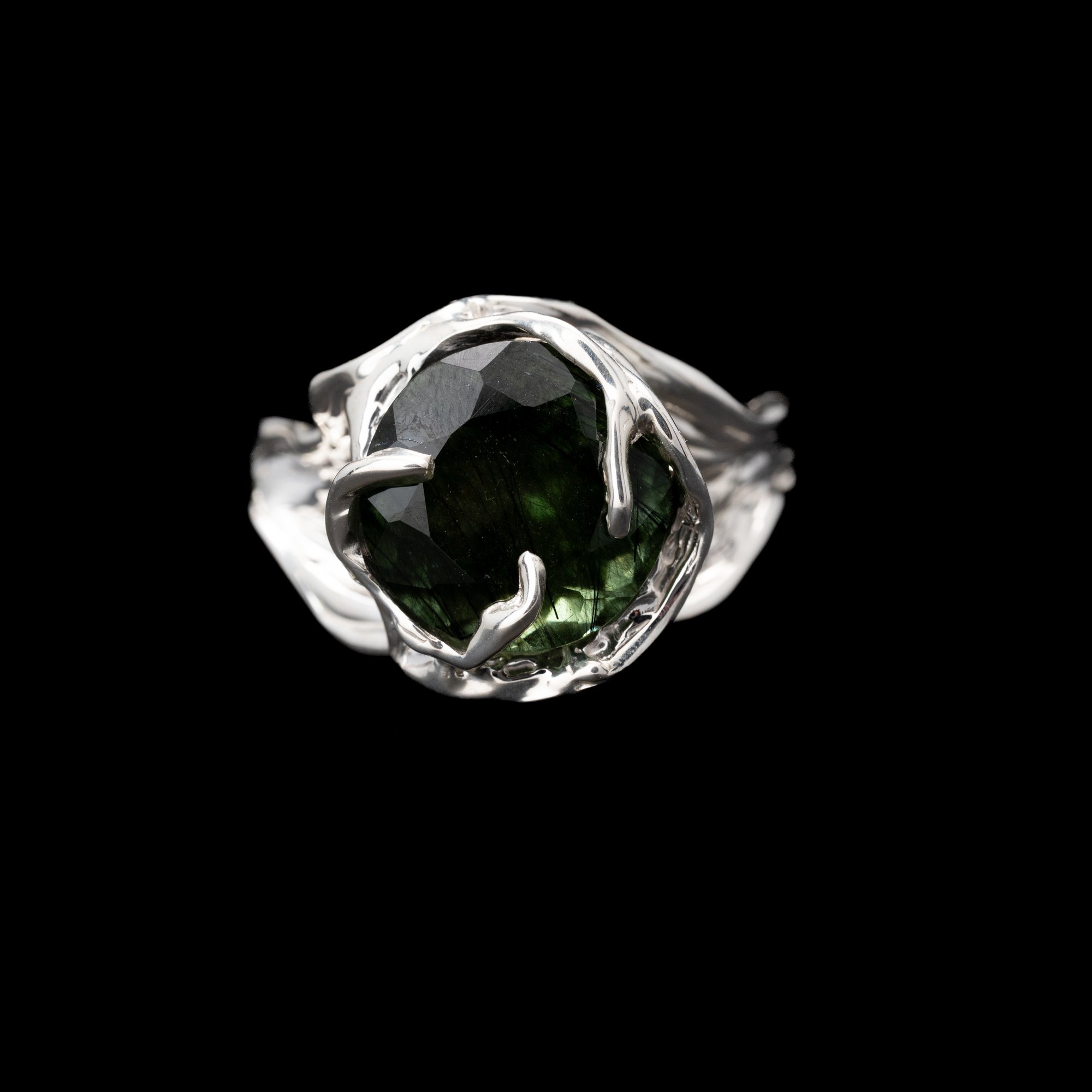 Каблучка з перідотом