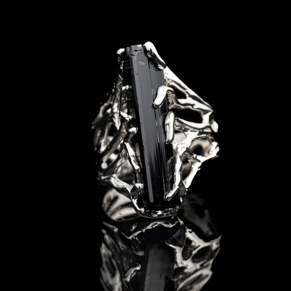 Schorl Ring