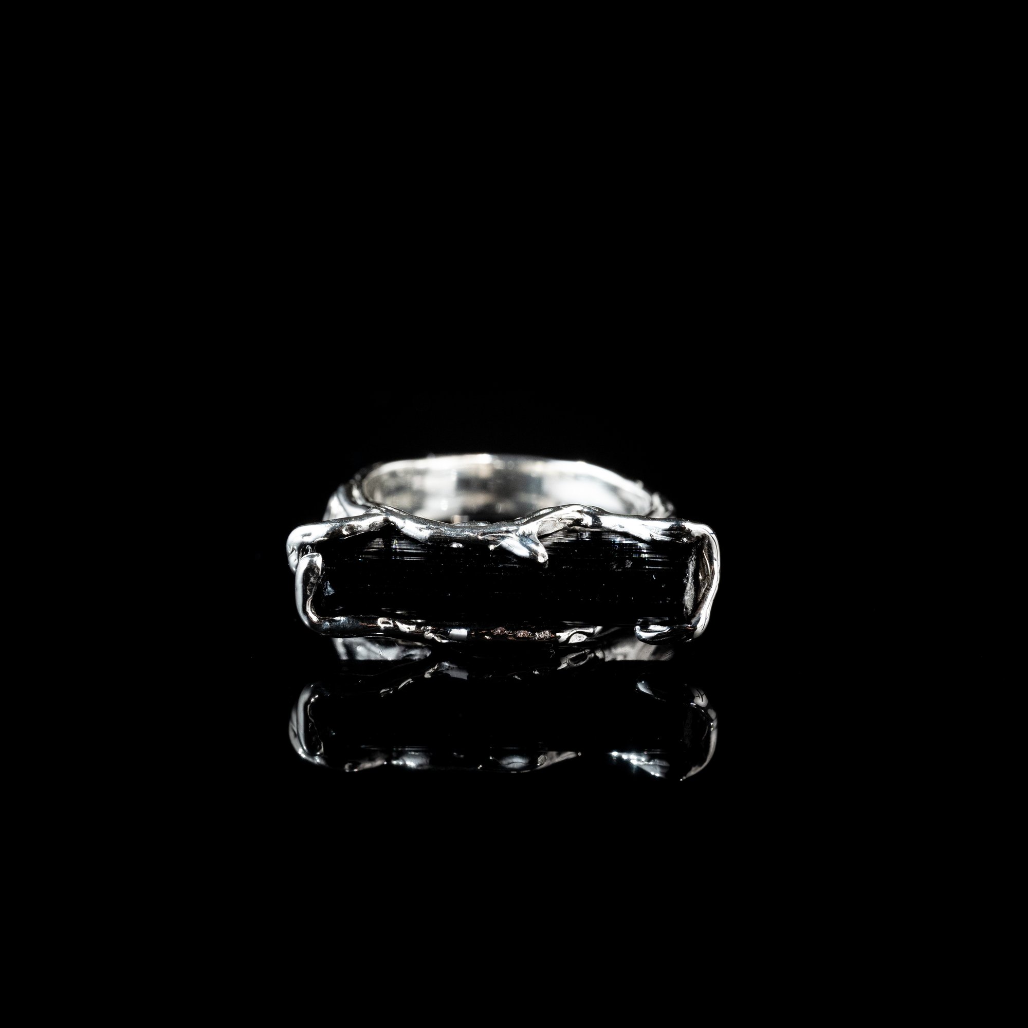 Каблучка з турмаліном (Шерл)