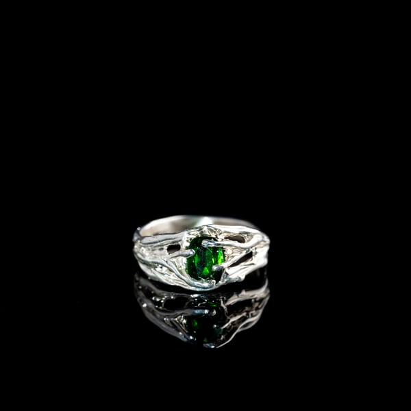 Каблучка з хромдіопсидом