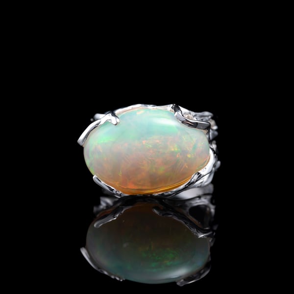 Каблучка з опалом