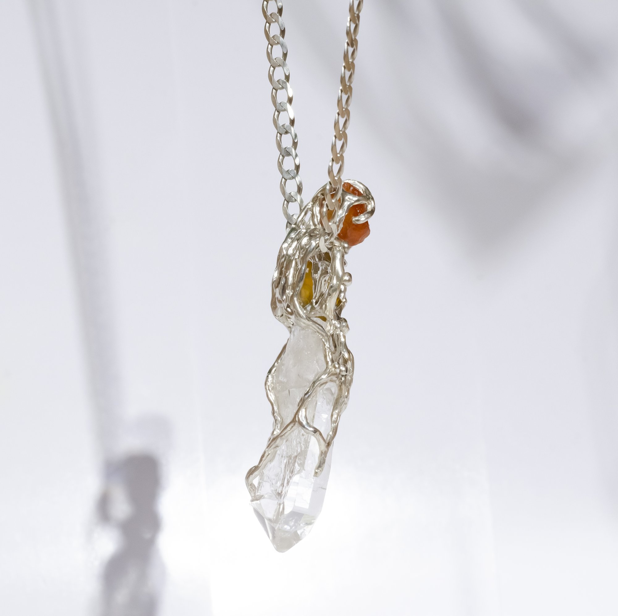 Кулон з гірським кришталем та сердоліками - зображення 4