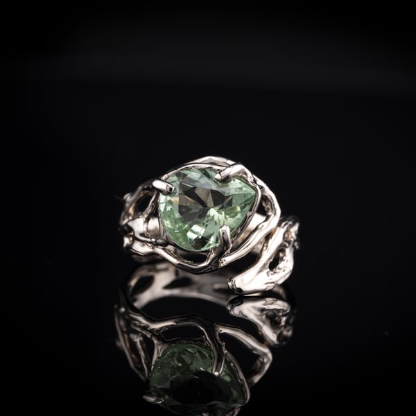 Золота каблучка з турмаліном