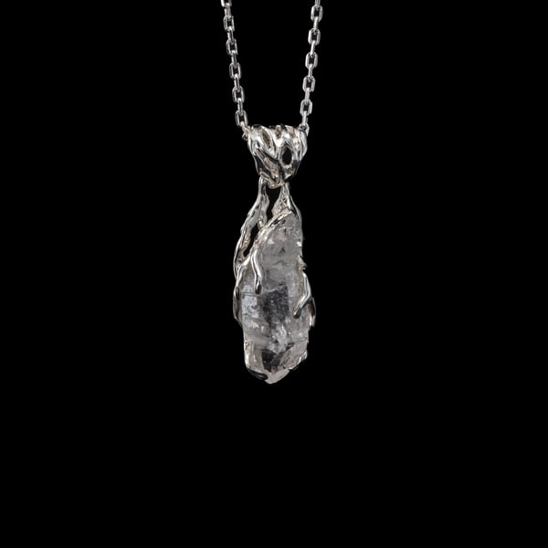Кулон з гірським кришталем