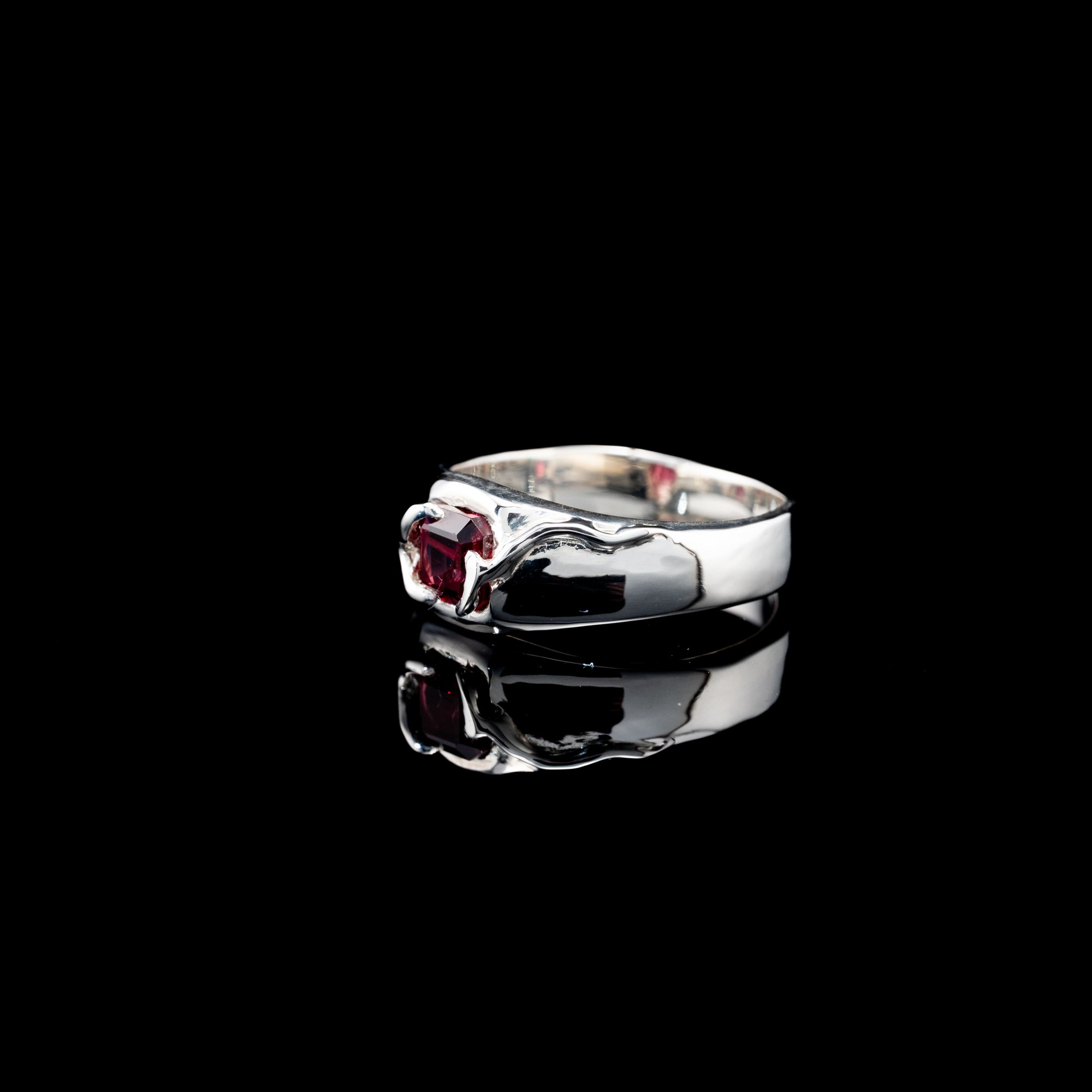 Каблучка з гранатом - зображення 3